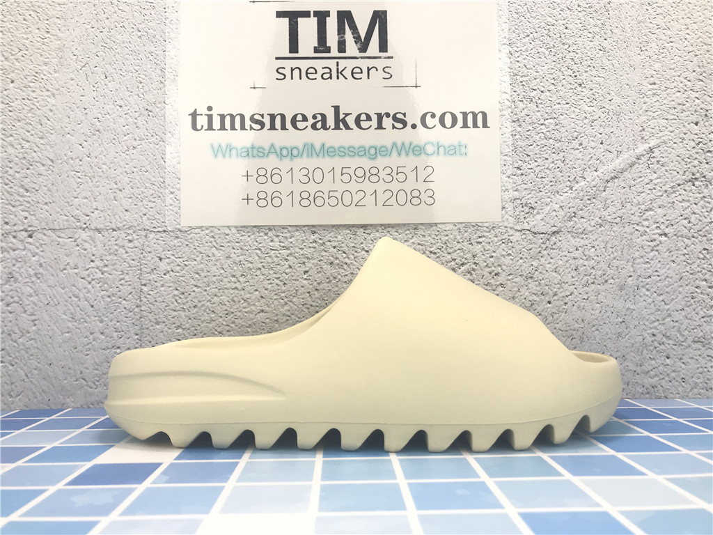 Free Shipping Yeezy Slides Bone FW6345